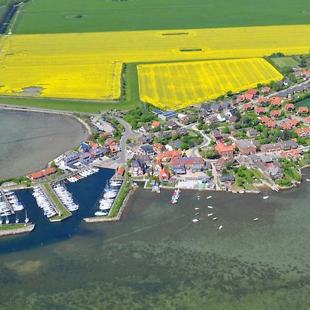 Ferienwohnung Ort Lemkenhafen Stueven 20 Fehmarn Exterior foto